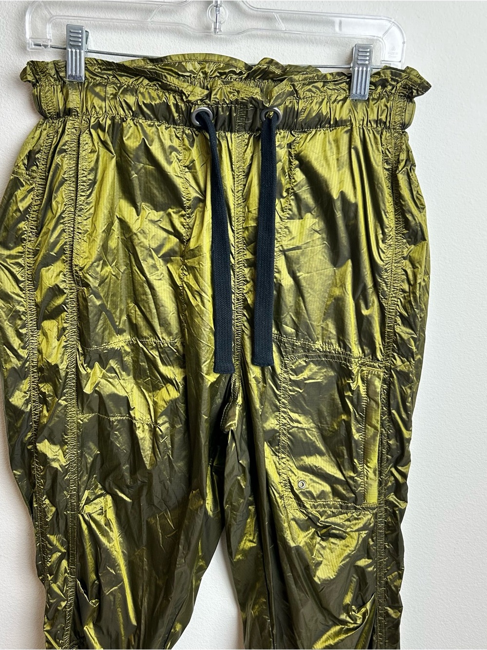 FP Movement Metallic Olive Green Pull-On Cargo Joggers Reflective Trim S - Picture 4 of 15